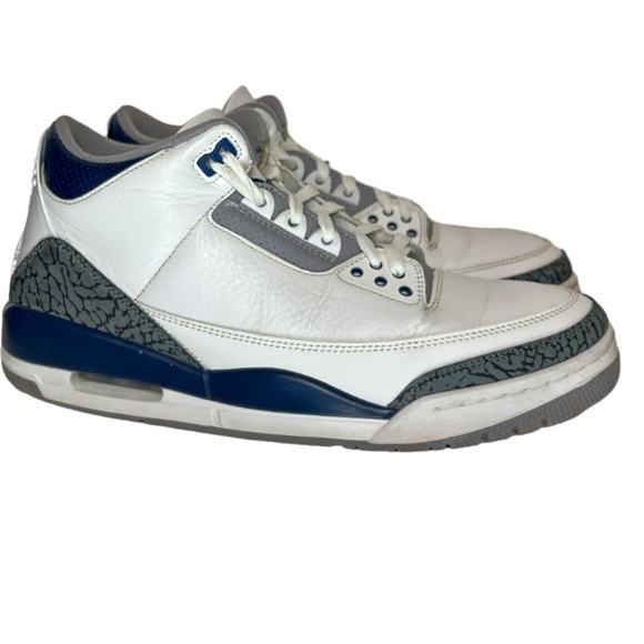 Air Jordan 3 Retro White/Midnight Navy  Mid Top Sneakers, CT8532-140 Size 10 - Picture 10 of 17